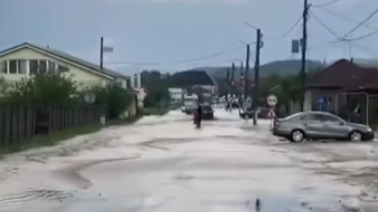 Ni s-a inundat un drum naţional (video)