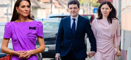 Care e ținuta perfectă pentru „prima-doamnă”? Designerul Florin Burescu: „Se poate inspira de la Prințesa Kate, are siluetă la fel de frumoasă”. Unde greșește Nicușor Dan?
