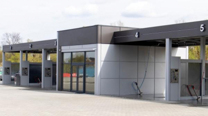 De câte piste self service ai nevoie pentru o spălătorie auto profitabilă?