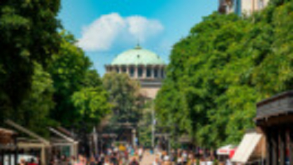 Țara din UE care se pregătește să își schimbe moneda. Deja schimbă prețurile în magazine