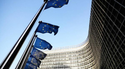 Uniunea Europeană trece la încărcătorul unic: ce se schimbă pentru utilizatori și producători