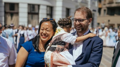 Dominic Fritz, replică după atacurile la familie: „Mă doare fix în paișpe de ce crede Realitatea Plus că am făcut în vacanță”