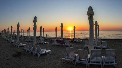 Pregătiri pe Litoral pentru minivacanța de Rusalii. Cât costă un sejur în stațiunile de la Marea Neagră