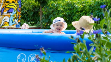 Cum îți amenajezi piscina în curte: idei practice pentru un colț de relaxare acasă
