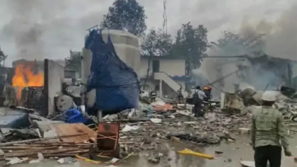 Cel puțin 12 morți și zeci de răniți în urma unei explozii la o fabrică din India