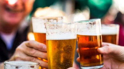 Care este semnul clar că bei bere dintr-un pahar murdar la bar