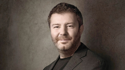 Daniel Dines, matematicianul din Oneşti care a listat UiPath pe Wall Street, a vândut acţiuni UiPath de 12 milioane de dolari în două luni prin compania IceVulcan Properties, pe care o controlează integral. Cele mai mari vânzări de acţiuni de la listarea din 2021 încoace