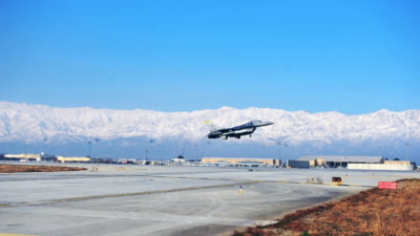 Reacția talibanilor după ce Trump a anunțat că vrea să recupereze baza aeriană Bagram din Afganistan. „Nu vom tolera niciun fel de prezență americană aici”