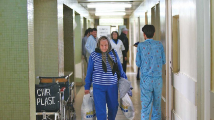 Spitalele publice, plătite de CNAS mai mult pentru salarii, decât pentru servicii medicale. Concluziile unui studiu făcut pe ultimii șase ani