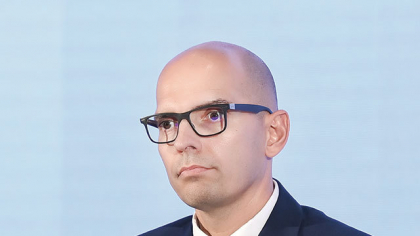 Bursă. Aurel Bernat, Banca Transilvania: O companie listată are nevoie de o gamă întreagă de investitori. Retailul aduce reacţie, instituţionalii impun transparenţă