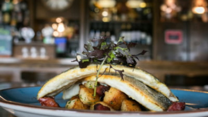 Întrebarea pe care nu ar trebui să o pui niciodată când comanzi pește la restaurant