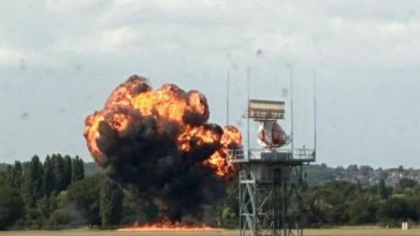 Un avion de mici dimensiuni s-a prăbușit pe un aeroport din Anglia. Martorii au văzut o „bilă de foc”