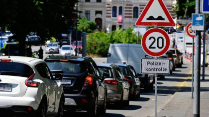 Sfârșitul Schengen? Tensiuni între Germania și Polonia din cauza controalelor la frontieră cu soldați. Ambele state sunt presate de extrema dreaptă