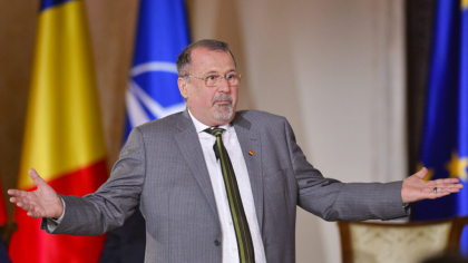 „De ce sunt eu aici?” Mesajul lui John Ion Banu Muscel despre Călin Georgescu, George Simion, Elena Lasconi și Nicușor Dan