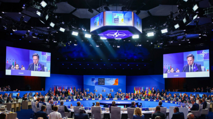 O țară din NATO nu va cheltui 5% din PIB pentru apărare, așa cum s-a decis la Haga: „Suficient, realist şi compatibil cu statul social”