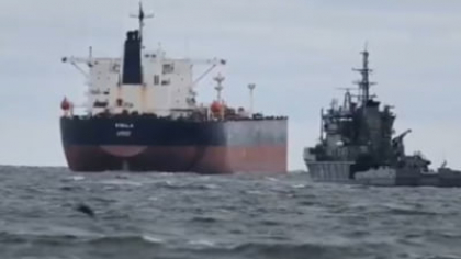 "Flota fantomă" a Rusiei, protejată cu avioanele de vânătoare. Este prima astfel de acțiune a Moscovei FOTO
