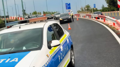 Grav accident pe centura Capitalei, între un autocamion și un microbuz de pasageri. Șase persoane au ajuns la spital cu multiple traumatisme, circulația se desfășoară cu greutate