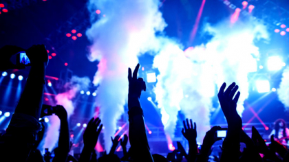 Psiholog, despre prezenţa minorilor la festivaluri: „Când ai 150.000 de oameni într-un spaţiu strâns, nu mai e un concert. E o zonă de risc”