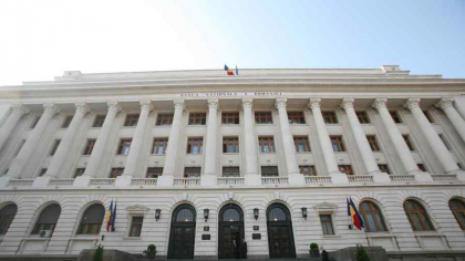 Semnale roșii pentru România: deficitul comercial și datoria externă cresc alarmant!  