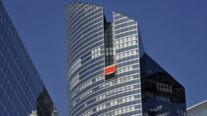 Pecheziții de amploare la sediile companiei Societe Generale. Patru persoane, inclusiv directori de bănci, au fost reținute. Acuzațiile aduse colosului financiar