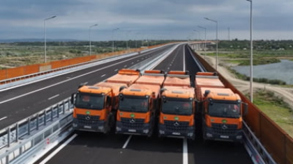 Dorinel Umbrărescu „defilează” cu utilajele pe A7. CNAIR, anunț major de pe Autostrada Moldovei VIDEO