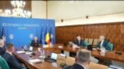 Rețeta pentru a salva economia după doi ani de excese: TVA și accize mărite, CASS la pensii peste 3.000 lei și burse tăiate
