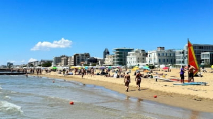 „Mi-e rușine că sunt român”, postarea unui turist de pe litoralul italian