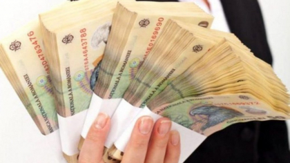 Pensionat din SRI, angajat și la stat și la privat: bugetarul care încasează 19 salarii