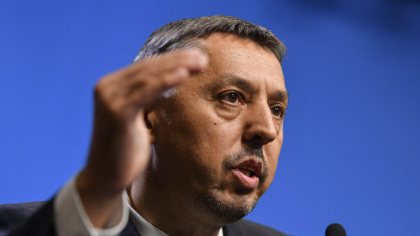 „Adevărul este mai important decât poziția mea”, spune Ministrul Educației înaintea votării moțiunii simple