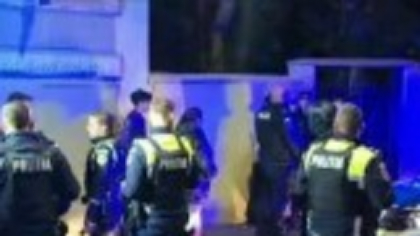 Scandal în centrul Aradului. Un tânră de 23 de ani a fost rănit cu cuțitul. Trei persoane sunt la spital