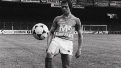Doliu în fotbalul francez. A murit al doilea marcator din istoria campionatului: ”Ai fost legenda noastră”