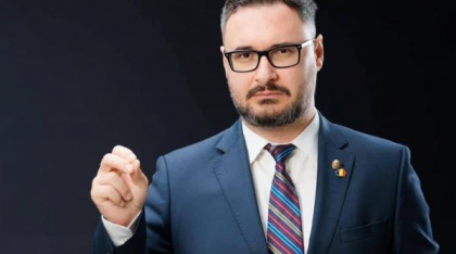 Dan Tănasă spune că nu există nicio legătură între mesajul său împotriva migranților și incidentul rasist din Capitală