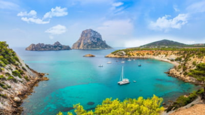 Invazie de șerpi într-o celebră destinație turistică. Experții semnalează un dezastru ecologic fără precedent