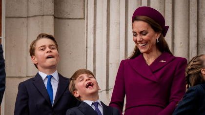 Prințul Louis, „comediantul” familiei regale britanice! Cum l-a potolit Kate Middleton