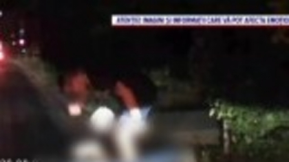 Un client a bătut un șofer de transport alternativ, în Timișoara. Atacul a fost surprins de camera de bord