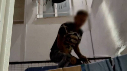 Un român a intrat peste o bătrână în toiul nopții, a legat-o cu propriii ciorapi și a fugit cu banii. Justiția spaniolă l-a eliberat fără cauțiune | VIDEO