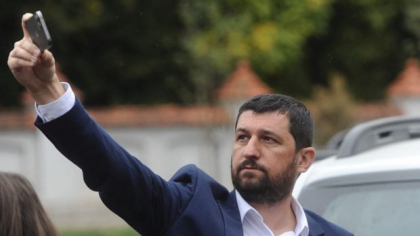 Lider AUR acuză presa din România: „Titluri sincronizate, parte dintr-o rețea de crimă organizată”