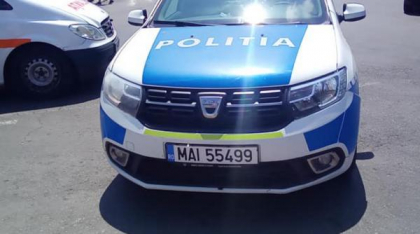 O femeie a murit după ce a fost călcată de o maşină care mergea cu spatele, într-o parcare din Sectorul 5 al Capitalei