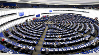 Parlamentul European instituie o nouă distincție civilă