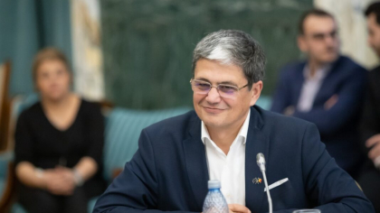 Marcel Boloș, mesaj de 10 Mai-Ziua Independenței: România poate conta – dacă nu confundă autonomia cu izolarea. La mulţi ani, dragi români! La mulţi ani, România!