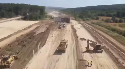 Imagini de pe șantierul lotului 2 al autostrăzii A1, între Marginea și Holdea. În ce stadiu sunt lucrările