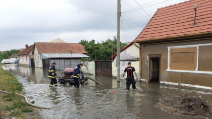 Gospodării inundate în județul Caraș-Severin
