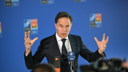 Șeful NATO îl critică pe Putin: „A făcut o mare greșeală trimițând o delegație de nivel scăzut”