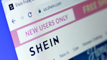 Shein se orientează spre bursa din Hong Kong. Retailerul chinez a depus documentația pentru IPO