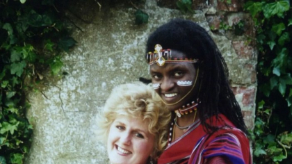 Coafeza care și-a părăsit soțul și cei 3 copii pentru un războinic Masai, după o vacanță în Kenya. Cum s-a terminat povestea