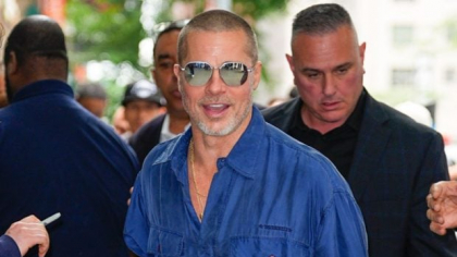Cum a apărut Brad Pitt alături de iubita tinerică. Actorul a atras atenția cu ținuta sa