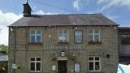 O familie a primit 75.000 de lire despăgubire, după ce a fost acuzată pe nedrept că nu a plătit masa într-un restaurant