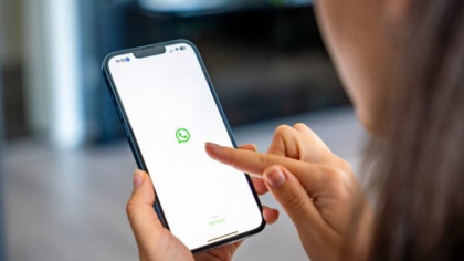 Escrocheria care lasă oamenii fără bani și conturile de WhatsApp. România, printre cele mai afectate țări: „Exploatează încrederea şi emoţiile oamenilor”