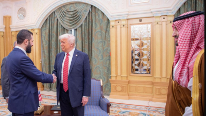 Donald Trump a semnat ordinul de ridicare a sancțiunilor SUA împotriva Siriei: „Țara trebuie să primească o șansă și asta s-a întâmplat”