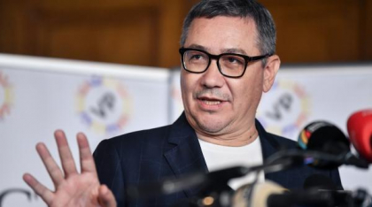 Victor Ponta anunță că va face campanie pentru turul 2. Sugerează că pentru George Simion